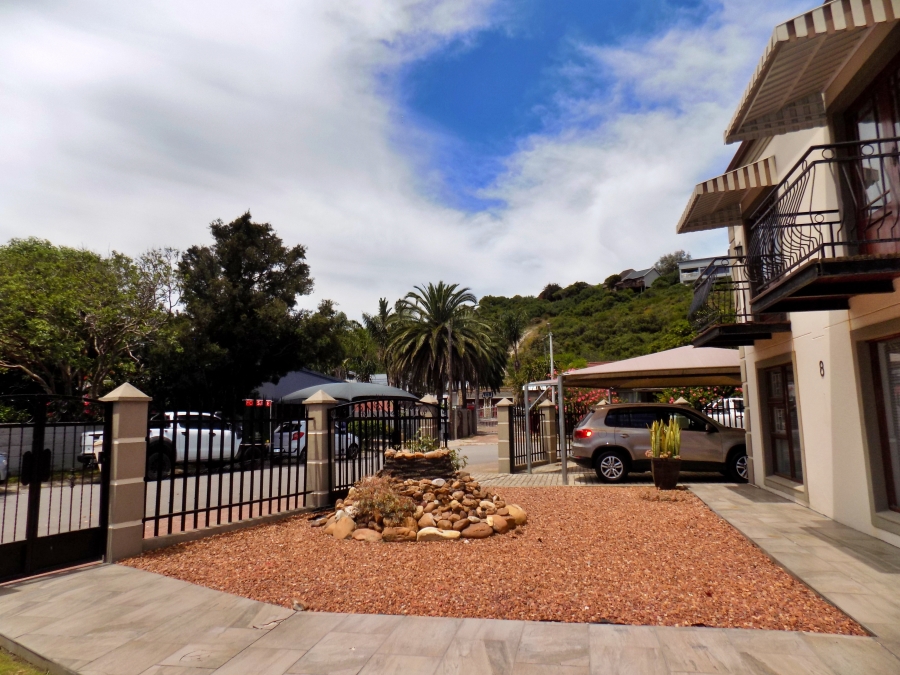 4 Bedroom Property for Sale in Bergsig Western Cape